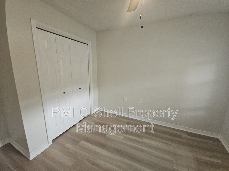 3 Bedroom 2 Bath, Pets, Park, Fenced Yard, Updated property image