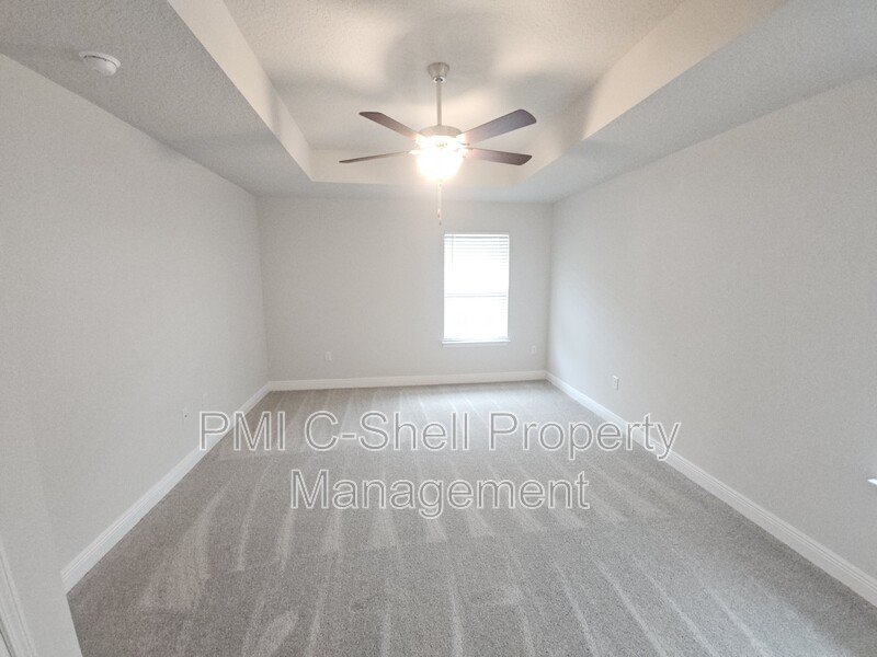 New 4 Bed 2 Bath, Garage, Yard, Pets, NAS Penscola property image