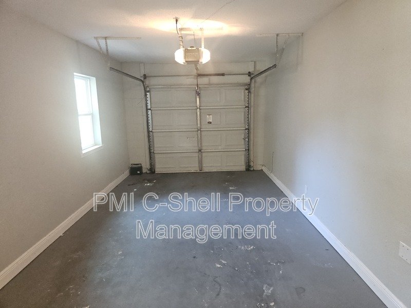 Updated 3 Bed 2 Bath Home, Convenient, Pet Friendly, Backyard property image