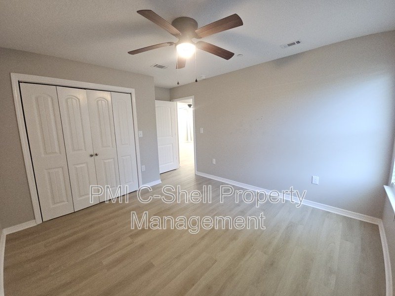 New Updated 2 Bed 1 Bath Pet Friendly Pensacola property image