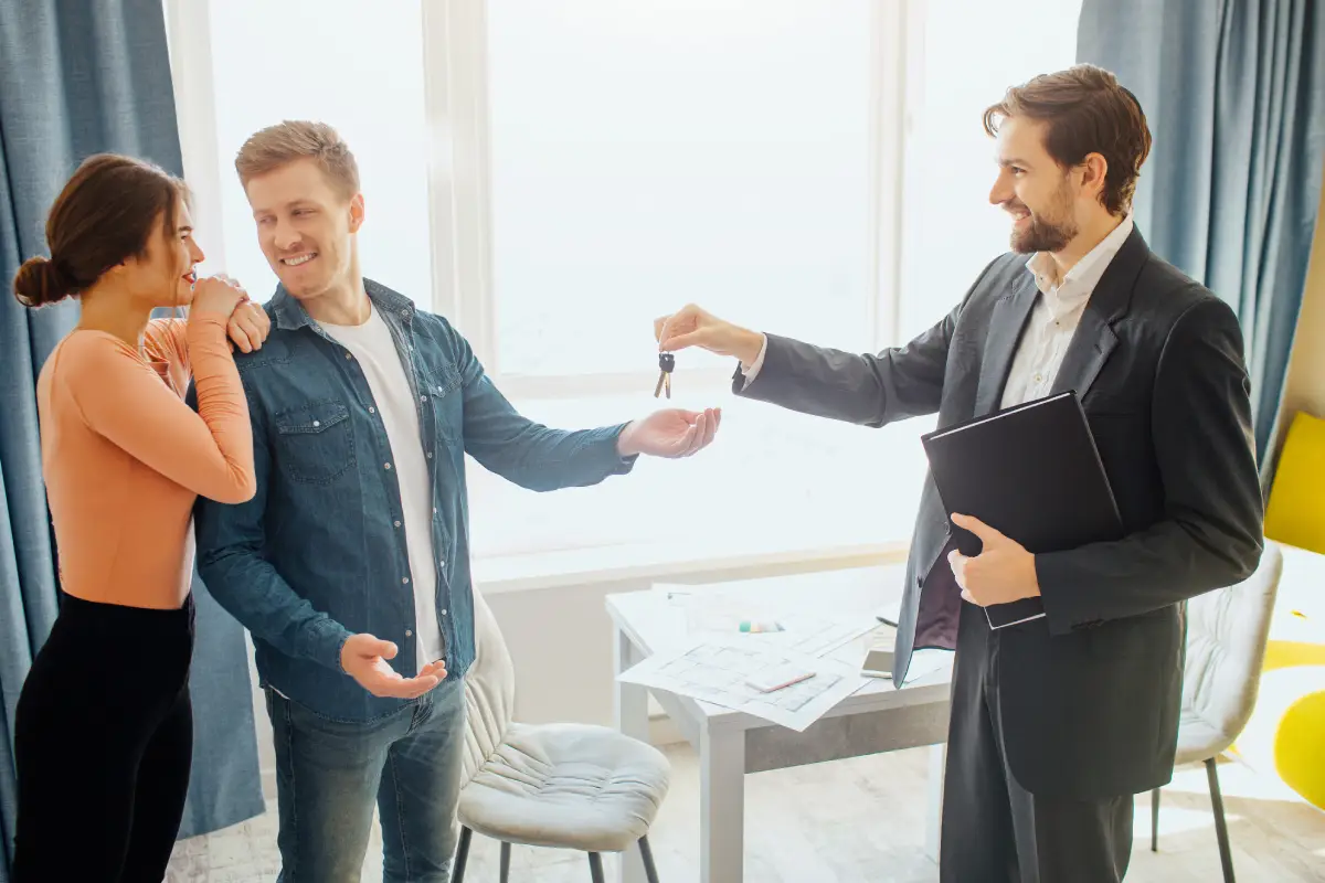 Strategic Leasing Solutions for Pensacola Landlords: What Works Best in a Competitive Market